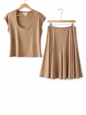 Joseph Ribkoff Tan coloured Scoop-Neck Top & Flared Skirt Set. Made in Canada!